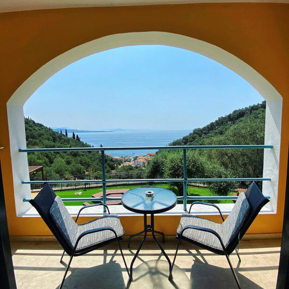Silent Bay Apartments Katavolos Bagian luar foto