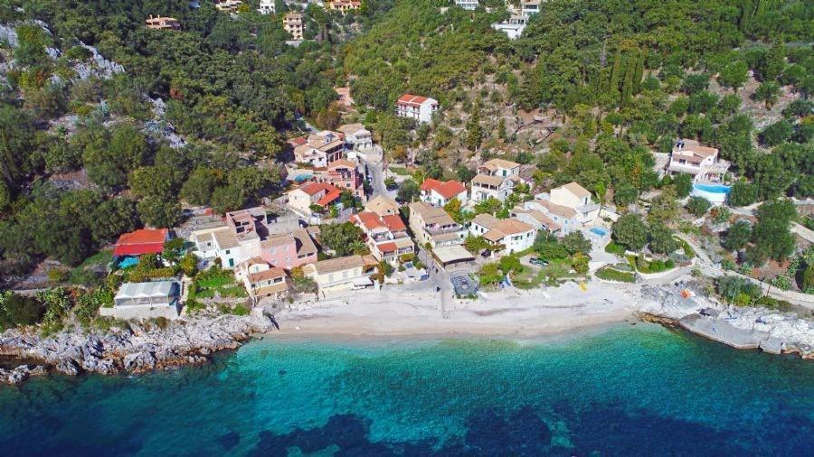 Silent Bay Apartments Katavolos Bagian luar foto