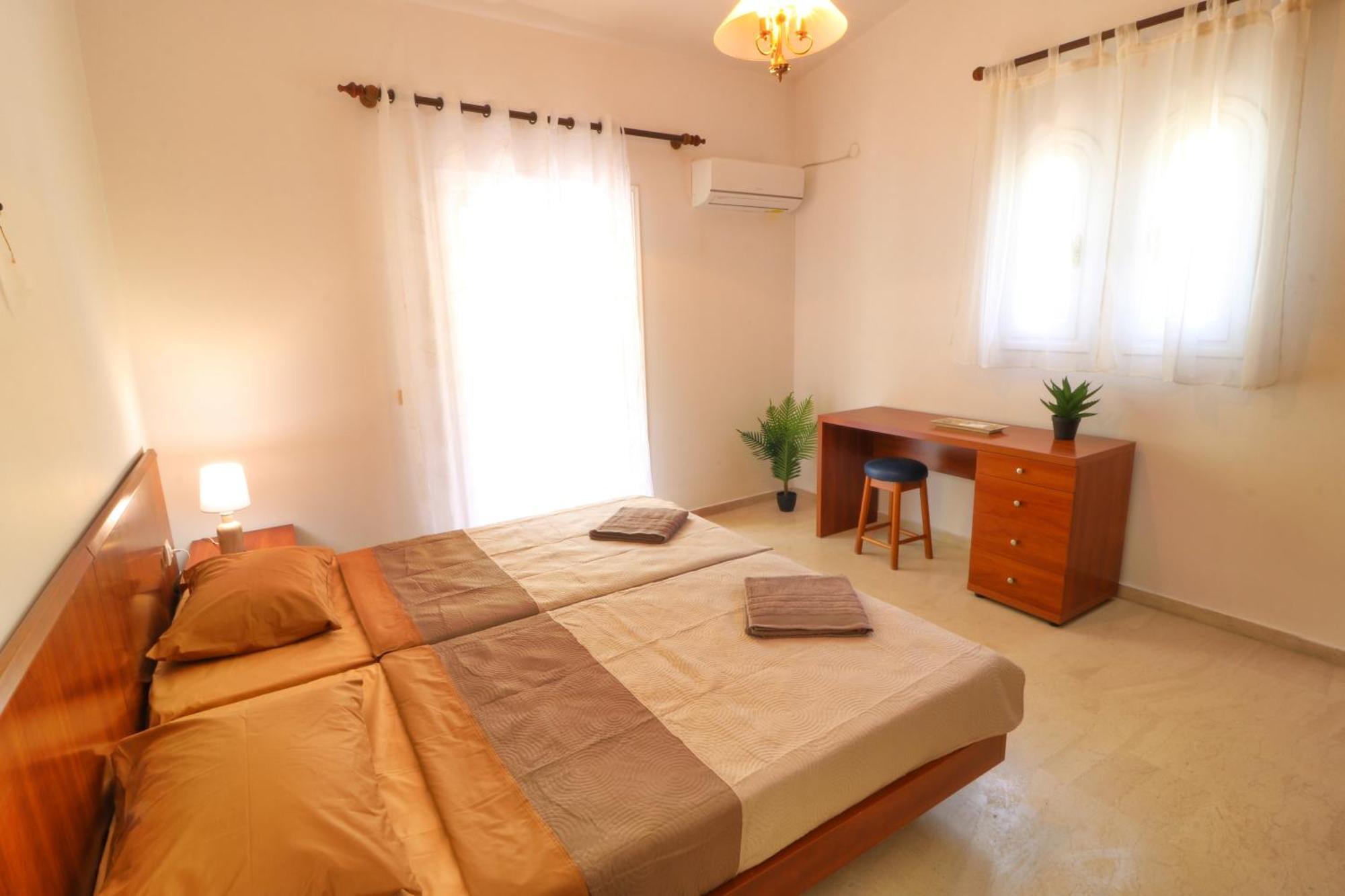 Silent Bay Apartments Katavolos Bagian luar foto