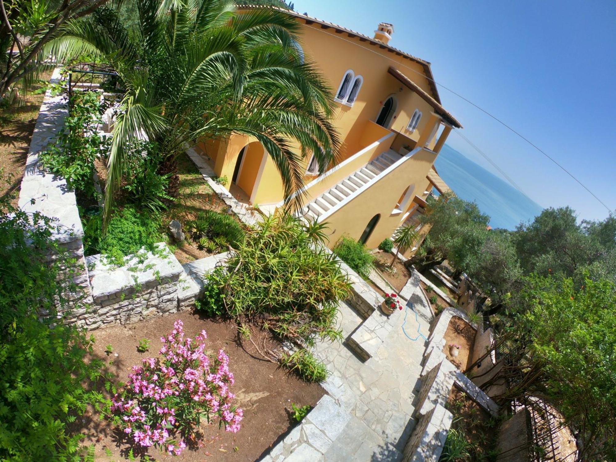 Silent Bay Apartments Katavolos Bagian luar foto
