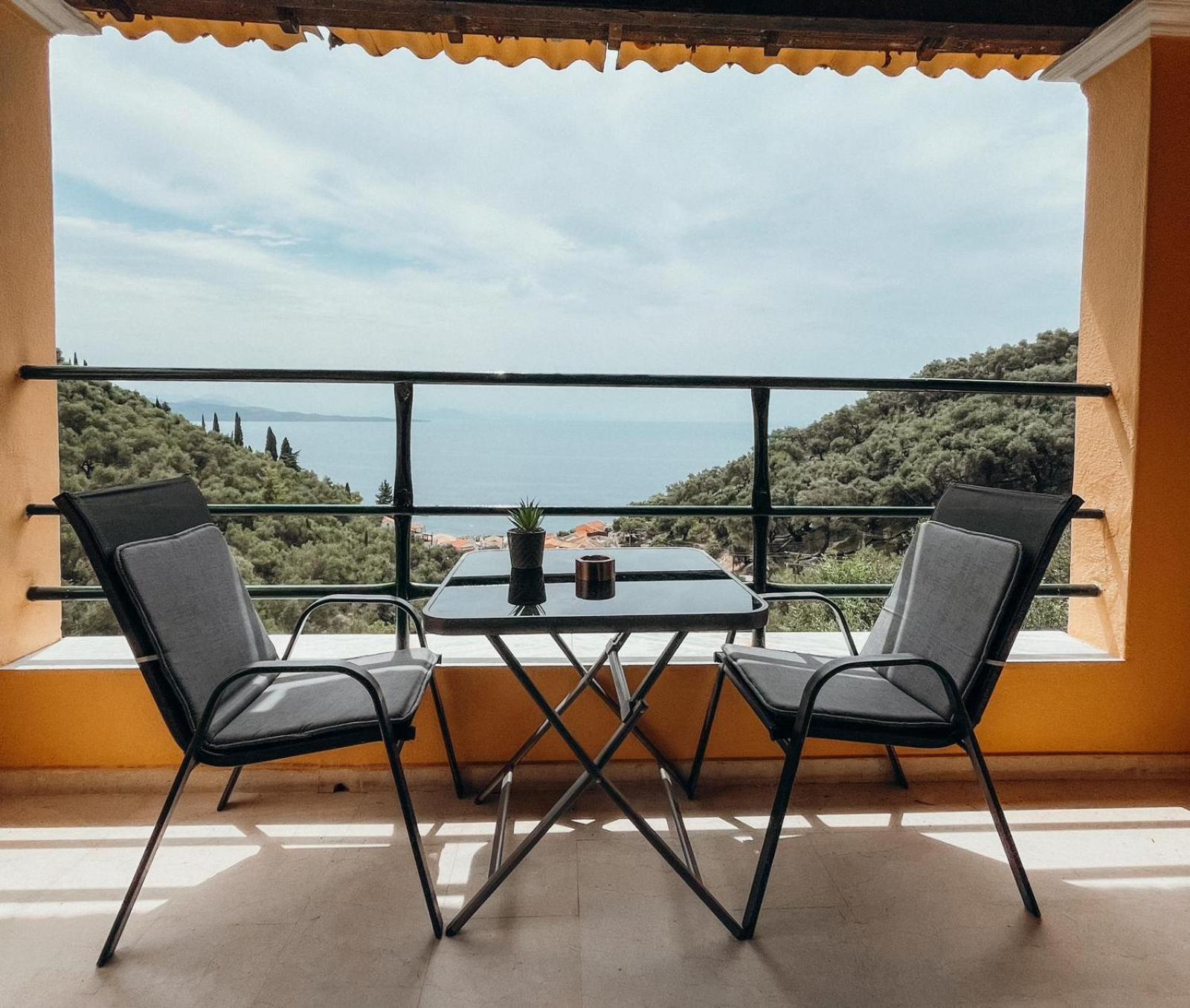 Silent Bay Apartments Katavolos Bagian luar foto