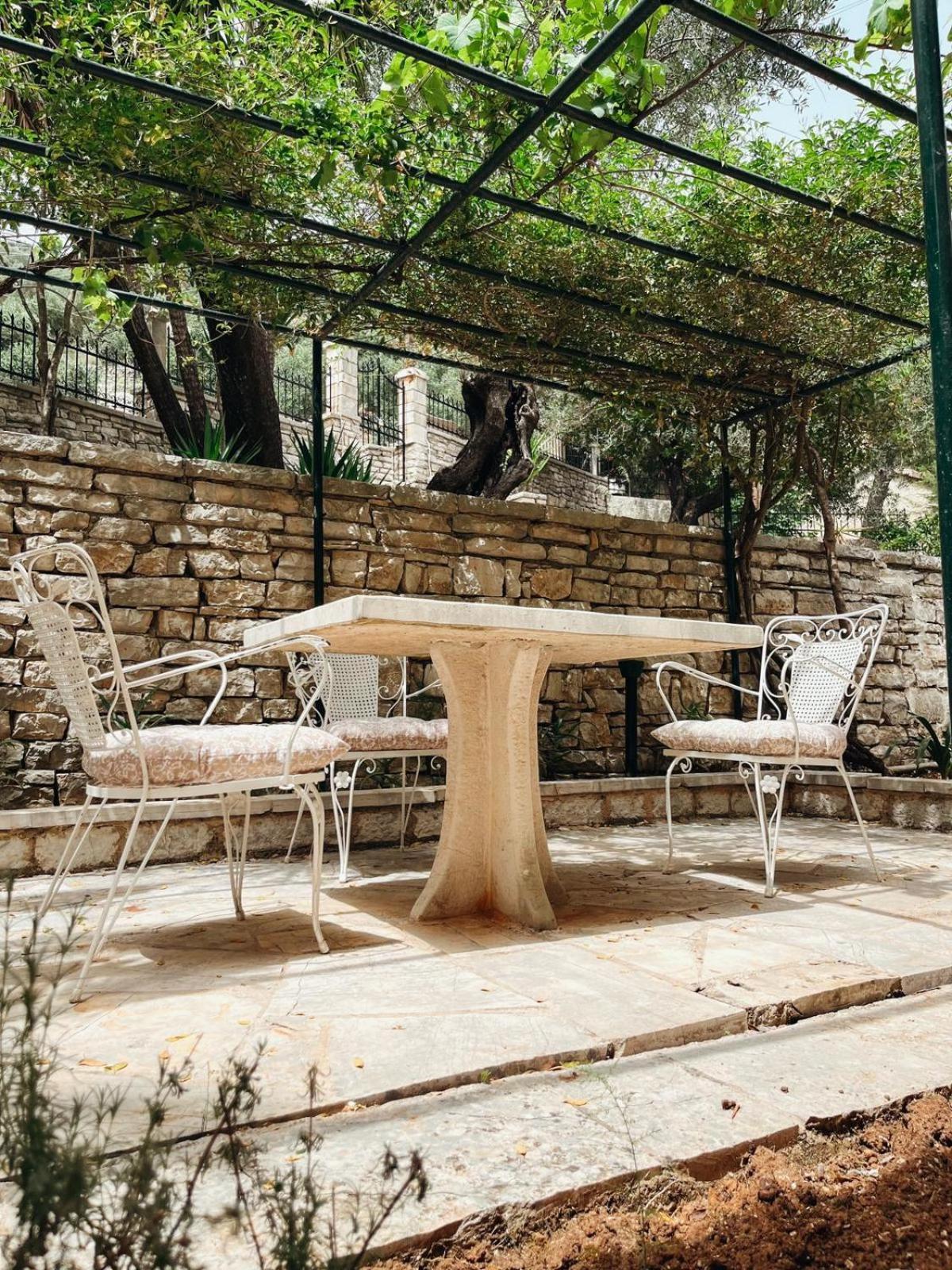 Silent Bay Apartments Katavolos Bagian luar foto