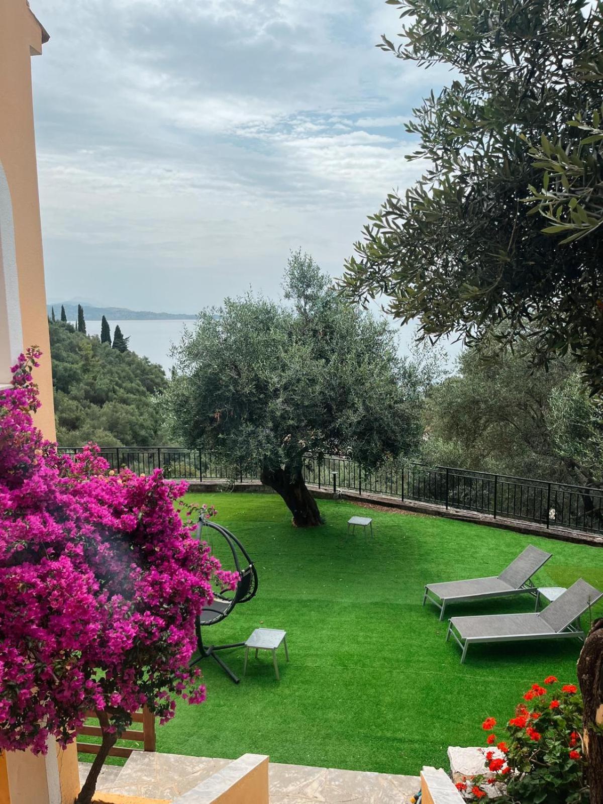 Silent Bay Apartments Katavolos Bagian luar foto